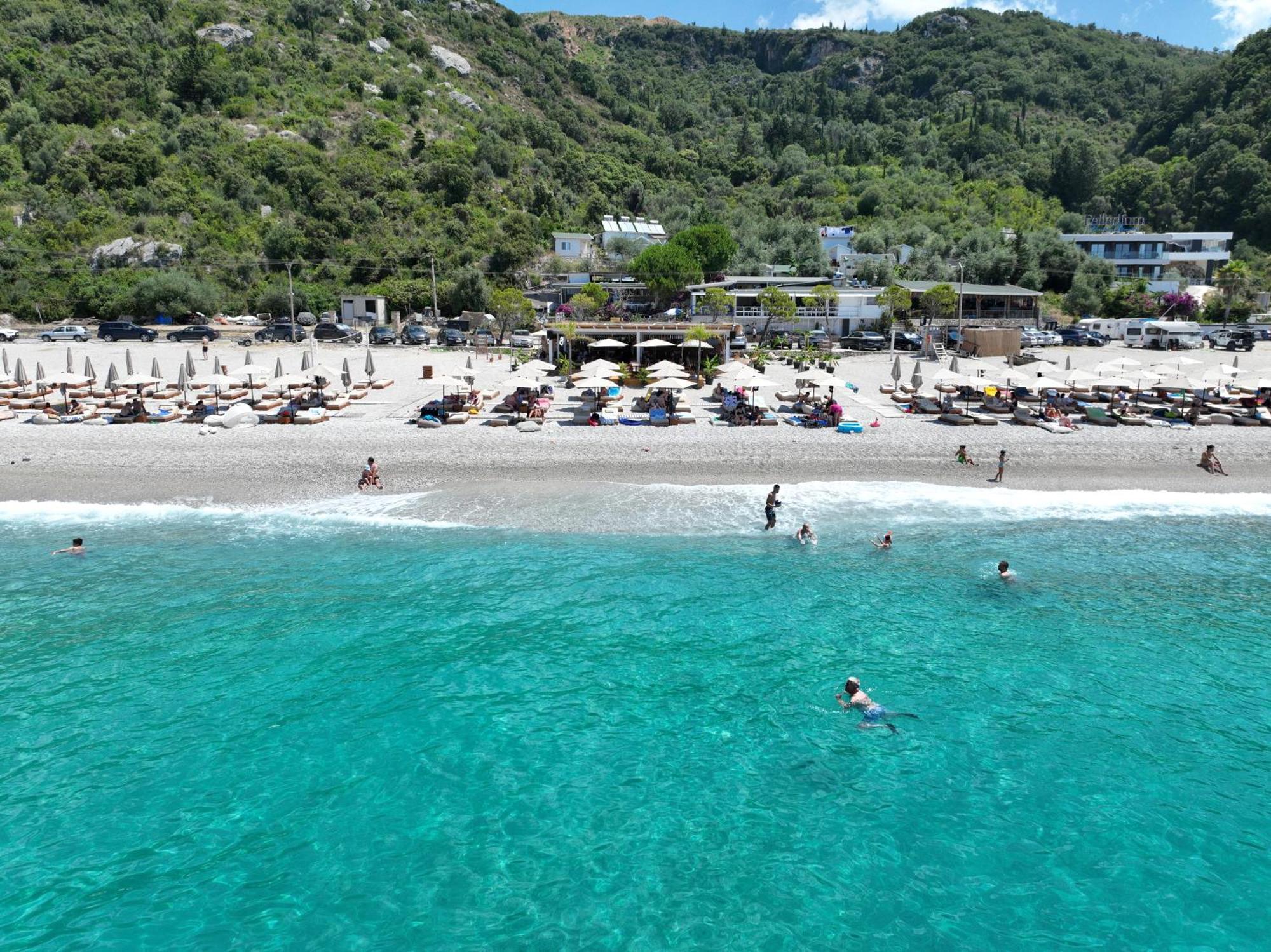 Alevra Ξενοδοχείο Dhërmi Εξωτερικό φωτογραφία
